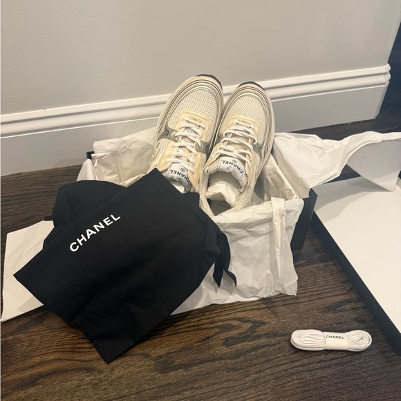 CHANEL Cream & Beige CC Logo Mesh Leather Sneakers - Picture 10 of 14